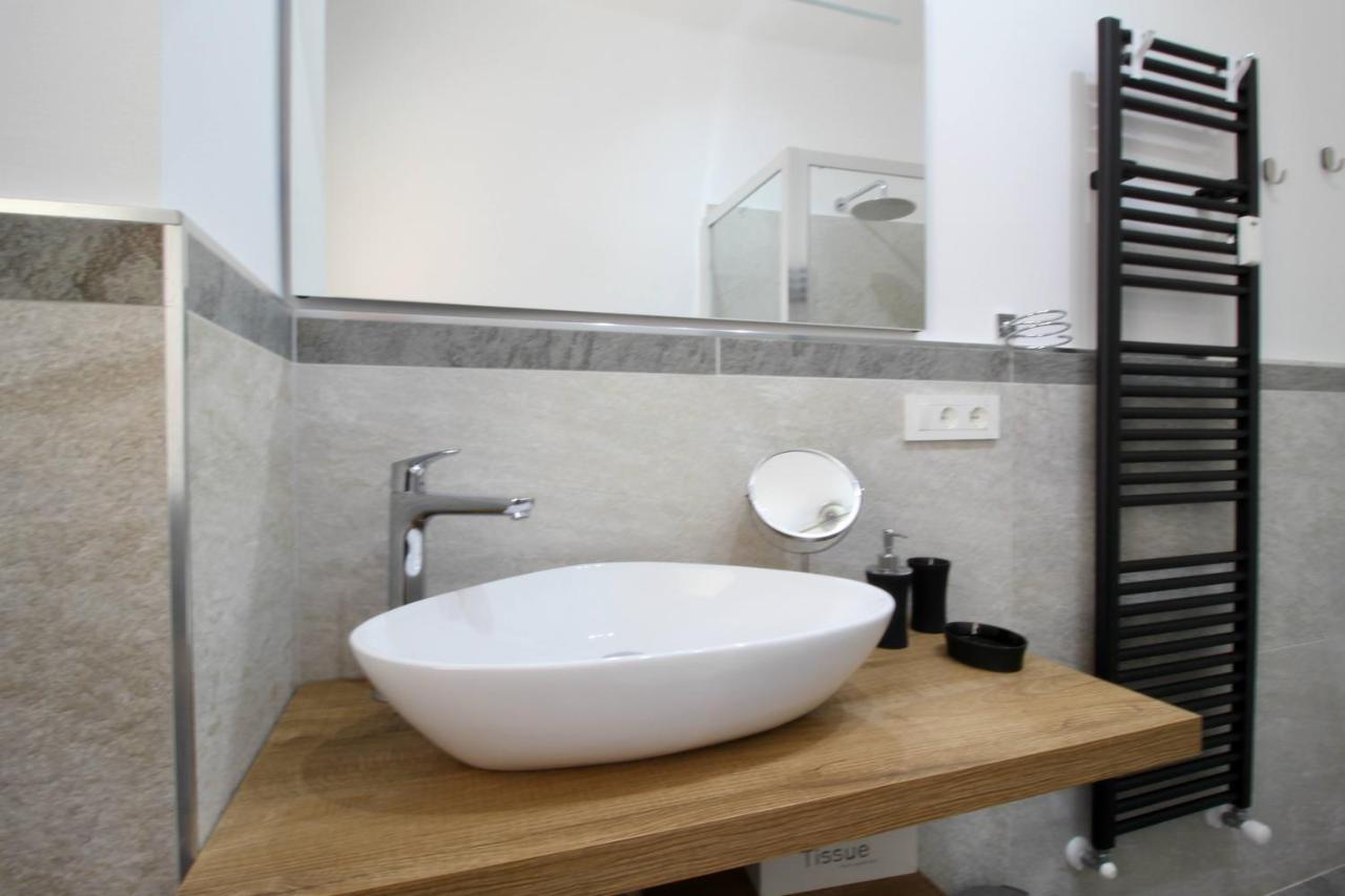 Interno 19 Apartman Bordighera Kültér fotó
