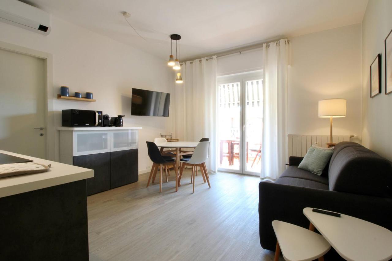Interno 19 Apartman Bordighera Kültér fotó